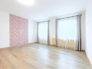 Pronájem bytu 1+kk, Plzeň - Bolevec, Žlutická, 31 m2