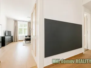 Pronájem bytu 2+1, Praha - Bubeneč, Verdunská, 55 m2