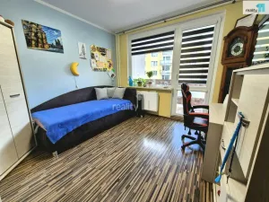 Prodej bytu 4+1, Aš, Dobrovského, 84 m2