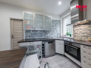 Prodej rodinného domu, Kraslice, Říční, 174 m2