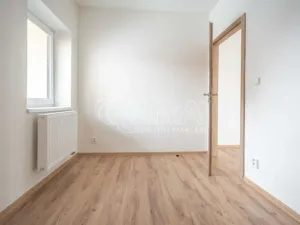 Pronájem bytu 2+1, Neratovice, V Hajnovkách, 46 m2