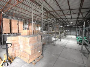 Pronájem skladu, Plzeň, 340 m2