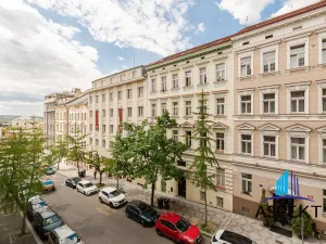 Pronájem bytu 2+1, Praha - Vinohrady, Máchova, 80 m2