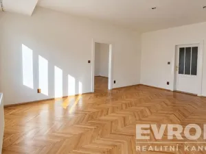 Prodej bytu 3+1, Praha - Dejvice, Zemědělská, 101 m2