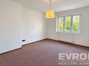 Prodej bytu 3+1, Praha - Dejvice, Zemědělská, 101 m2