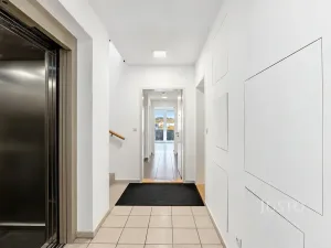 Pronájem bytu 2+kk, Praha - Krč, V jehličí, 53 m2