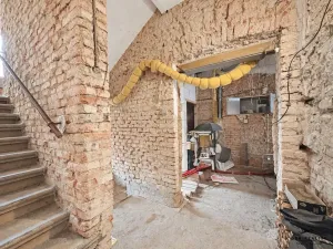 Prodej komerční nemovitosti, Chlumec nad Cidlinou, Klicperovo náměstí, 262 m2