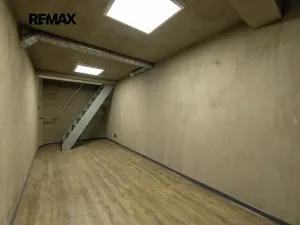 Prodej vícegeneračního domu, Praha - Vysočany, Moravcových, 228 m2