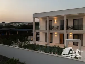 Prodej vily, Sveti Filip i Jakov, Chorvatsko, 166 m2