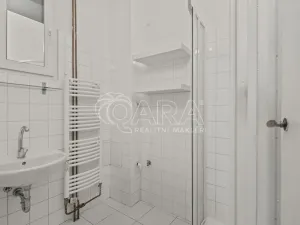 Pronájem bytu 2+kk, Praha - Košíře, Donátova, 44 m2