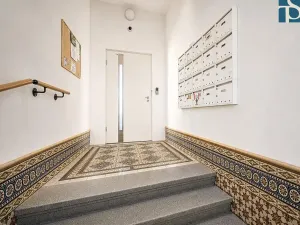 Prodej bytu 1+1, Praha - Vinohrady, Na Kozačce, 48 m2