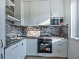 Pronájem bytu 2+kk, Praha - Michle, Elektrárenská, 46 m2