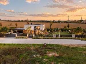 Prodej pozemku pro bydlení, Šestajovice, Revoluční, 1010 m2