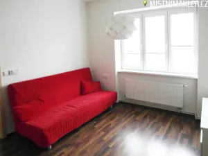 Pronájem bytu 2+kk, Olomouc, Dukelská, 46 m2