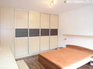 Pronájem bytu 2+kk, Olomouc, Dukelská, 46 m2