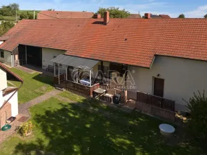 Prodej zemědělské usedlosti, Postupice - Čelivo, 451 m2