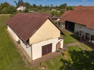 Prodej zemědělské usedlosti, Postupice - Čelivo, 451 m2