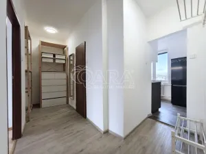 Pronájem bytu 1+1, Praha - Vršovice, Na stezce, 37 m2
