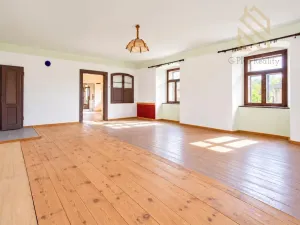 Prodej zemědělského objektu, Úštěk - Kalovice, 260 m2