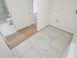 Prodej bytu 1+kk, Bystřice nad Pernštejnem, Masarykovo náměstí, 37 m2