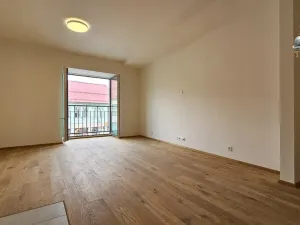 Prodej bytu 1+kk, Bystřice nad Pernštejnem, Masarykovo náměstí, 37 m2