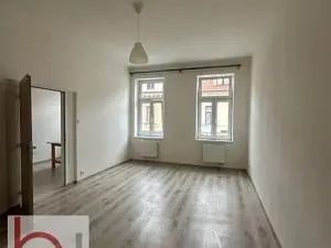 Pronájem bytu 1+1, České Budějovice, Matice školské, 37 m2