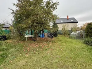 Prodej zahrady, Pesvice, 374 m2