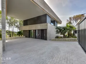 Prodej atypického bytu, Alicante, Španělsko, 484 m2