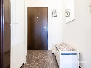Pronájem bytu 2+kk, Praha - Krč, Sládkovičova, 47 m2