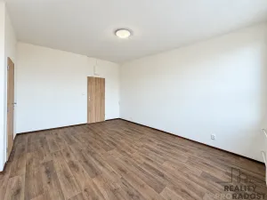 Pronájem bytu 1+kk, Moravský Krumlov, Tiskárenská, 30 m2