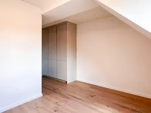 Prodej bytu 3+kk, Praha - Bubeneč, Na výšinách, 98 m2