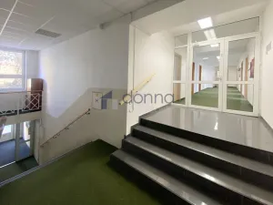 Pronájem kanceláře, Praha, Bartákova, 260 m2