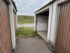 Prodej garáže, Praha - Kbely, 18 m2
