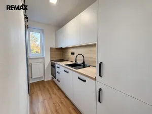 Prodej bytu 3+1, Příbram - Příbram VII, Kremnická, 61 m2