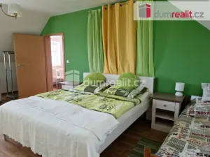 Pronájem bytu 3+kk, Zlatá Koruna - Plešovice, 138 m2