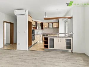 Prodej bytu 3+kk, Hodonín, Lipová alej, 82 m2
