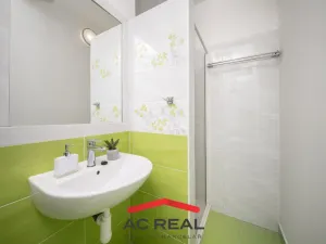 Prodej bytu 2+1, Rosice, Husova čtvrť, 55 m2