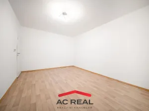 Prodej bytu 2+1, Rosice, Husova čtvrť, 55 m2