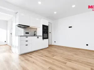 Pronájem bytu 2+kk, Nymburk, Jiřího Wolkera, 34 m2