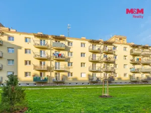 Prodej bytu 2+1, Kladno, Petrohradská, 54 m2