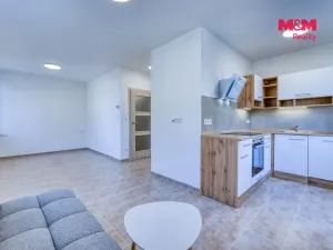 Prodej bytu 1+kk, Klatovy - Luby, 34 m2