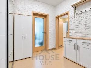 Prodej bytu 2+kk, Praha - Letňany, 42 m2