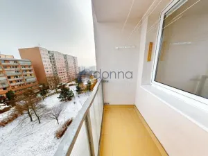 Pronájem bytu 3+kk, Praha, Zlešická, 68 m2