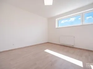 Pronájem bytu 2+kk, Hradec Králové, Antonína Petrofa, 53 m2