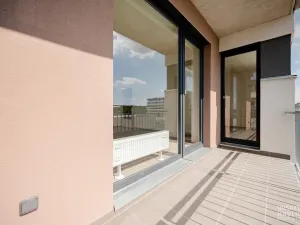Pronájem bytu 2+kk, Hradec Králové, Antonína Petrofa, 53 m2