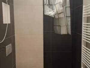 Pronájem bytu 2+kk, Pardubice - Zelené Předměstí, Milheimova, 54 m2