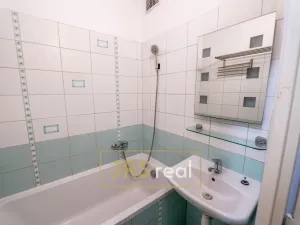 Prodej bytu 2+1, Veselí nad Moravou, Hutník, 55 m2