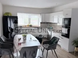 Prodej rodinného domu, Kladno - Kročehlavy, Jeronýmova, 240 m2