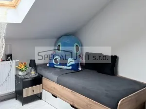 Prodej rodinného domu, Kladno - Kročehlavy, Jeronýmova, 240 m2
