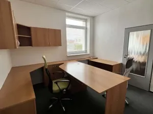 Pronájem kanceláře, Kravaře, Kostelní, 240 m2